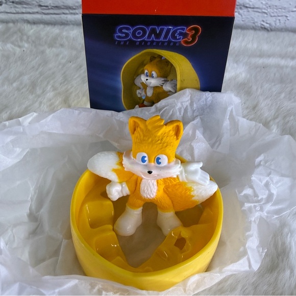 Sonic the Hedgehog 3 Tails Yellow Roller Figure Collectible w Box - Picture 2 of 3